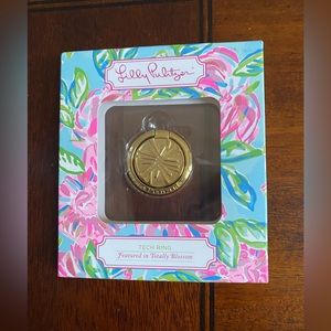 2 Lilly Pulitzer Tech rings